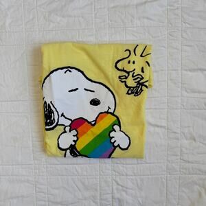 Snoopy yellow graphic baby tee sz S Woodstock rainbow heart retro kidcore cute